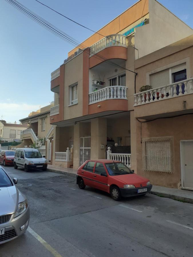 Apartament Calle Los Gases 69 Torrevieja Luaran gambar